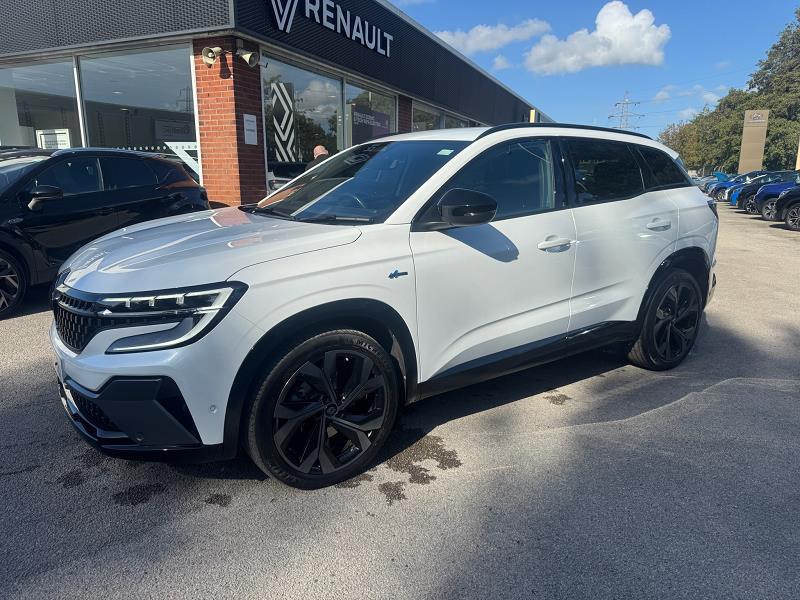 2023 73 Renault Austral E-tech Fhev Techno Esprit Alpine 5dr Auto Hybrid Petrol Automatic In White