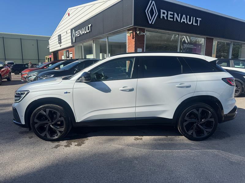 2023 73 Renault Austral E-tech Fhev Techno Esprit Alpine 5dr Auto Hybrid Petrol Automatic In White