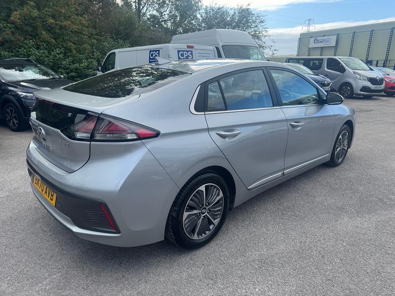 2020 70 Hyundai Ioniq 1.6 Gdi Plug-in Hybrid Premium 5dr Dct Plug In Hybrid Petrol Automatic In Silver
