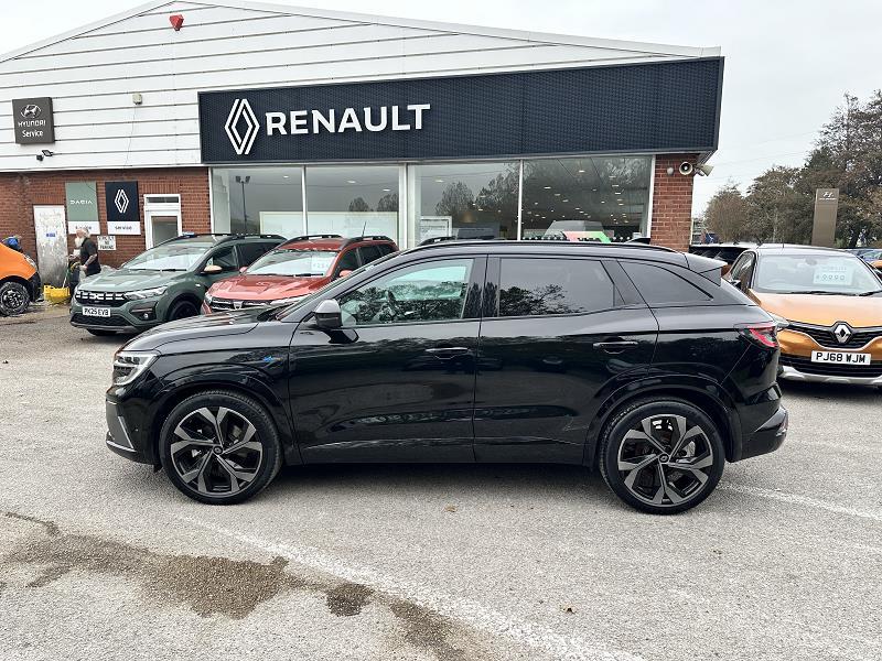 2024 73 Renault Austral E-tech Fhev Techno Esprit Alpine 5dr Auto Hybrid Petrol Automatic In Black