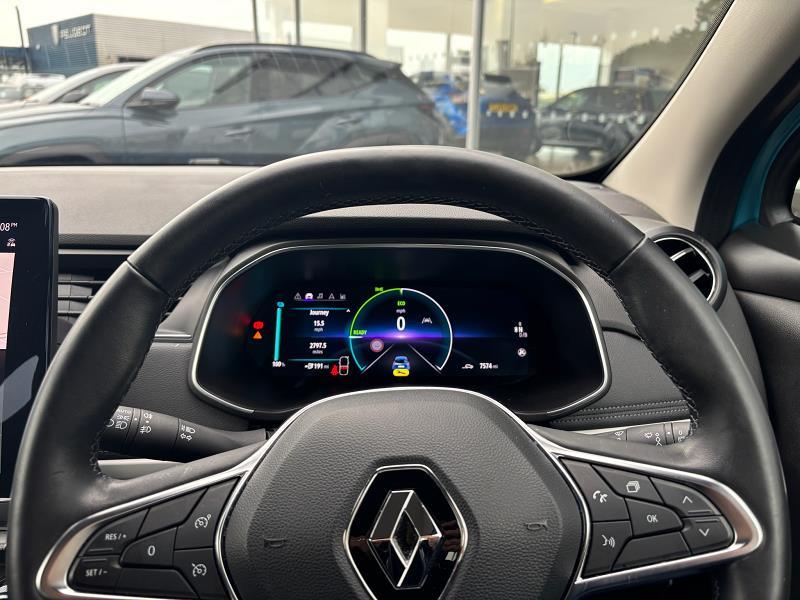 2022 72 Renault Zoe 100kw Gt Line + R135 50kwh Rapid Charge 5dr Auto Electric Automatic In Blue