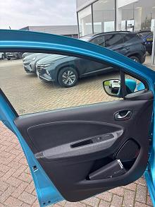 2022 72 Renault Zoe 100kw Gt Line + R135 50kwh Rapid Charge 5dr Auto Electric Automatic In Blue