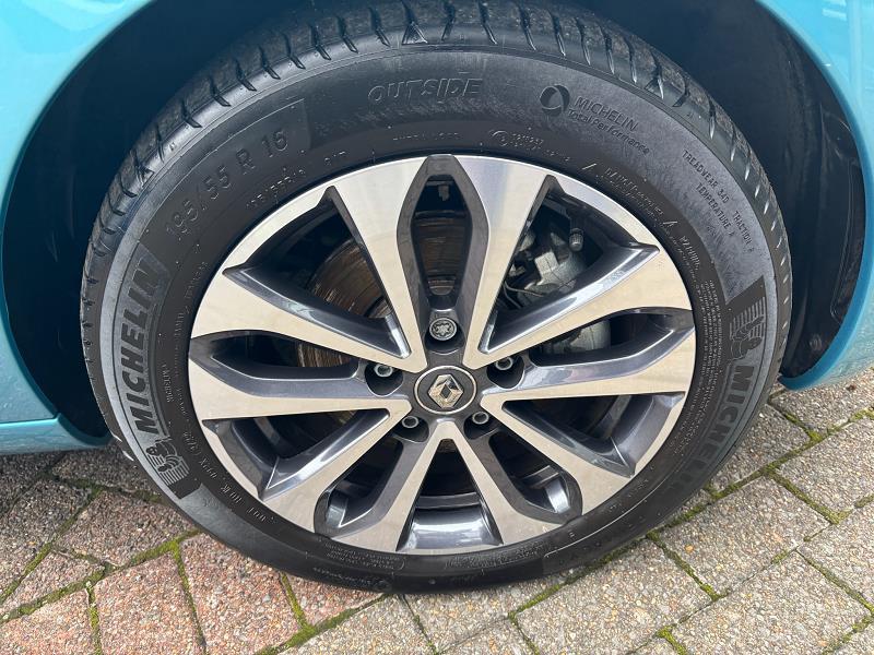 2022 72 Renault Zoe 100kw Gt Line + R135 50kwh Rapid Charge 5dr Auto Electric Automatic In Blue