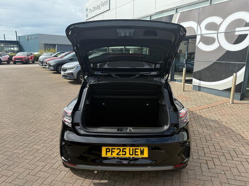 2025 25 Renault Clio 1.6 E-tech Full Hybrid 145 Esprit Alpine 5dr Auto Hybrid Petrol Automatic In Diamond Black