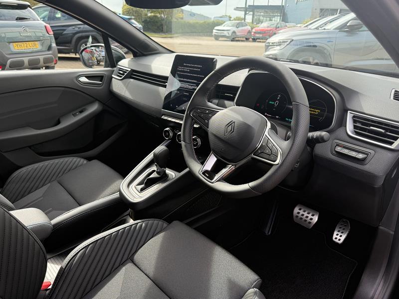 2025 25 Renault Clio 1.6 E-tech Full Hybrid 145 Esprit Alpine 5dr Auto Hybrid Petrol Automatic In Diamond Black