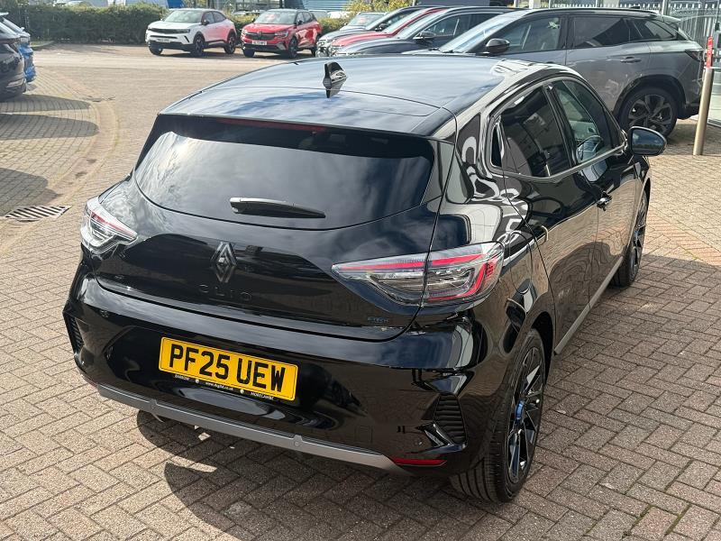 2025 25 Renault Clio 1.6 E-tech Full Hybrid 145 Esprit Alpine 5dr Auto Hybrid Petrol Automatic In Diamond Black