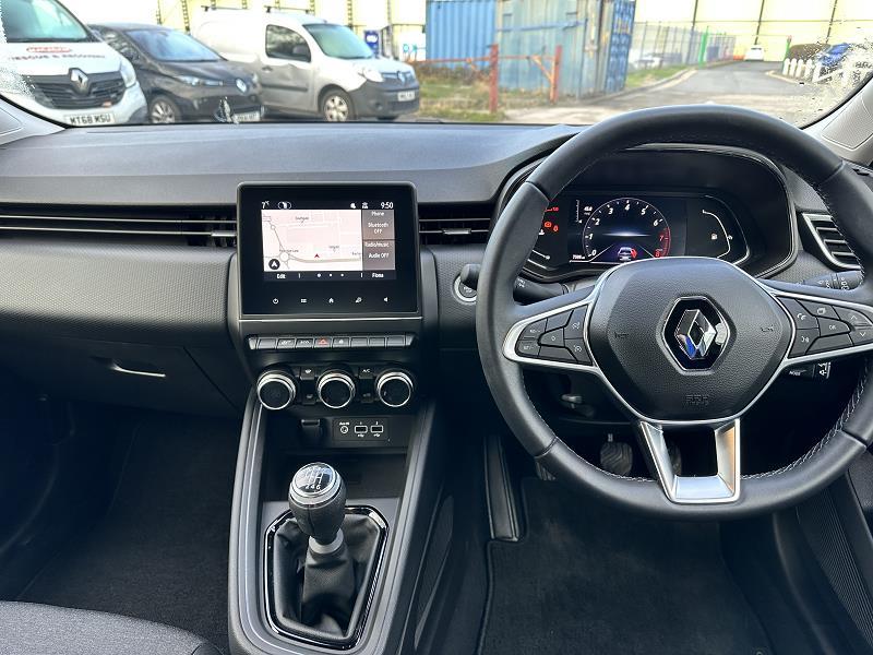 2022 72 Renault Clio 1.0 Tce 90 Evolution 5dr Petrol Manual In Grey