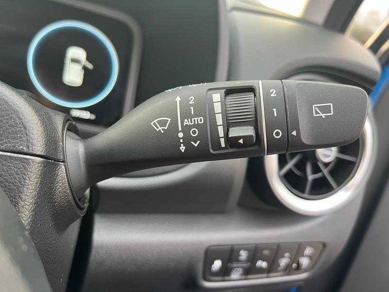 2022 72 Hyundai Kona 1.6 Gdi Hybrid Ultimate 5dr Dct Hybrid Petrol Automatic In Surfy Blue