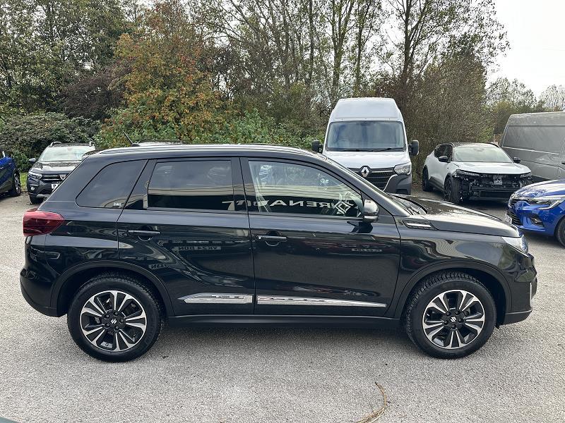 2023 72 Suzuki Vitara 1.4 Boosterjet 48v Hybrid Sz5 Allgrip 5dr Mild Hybrid Electric Petrol Manual In Black