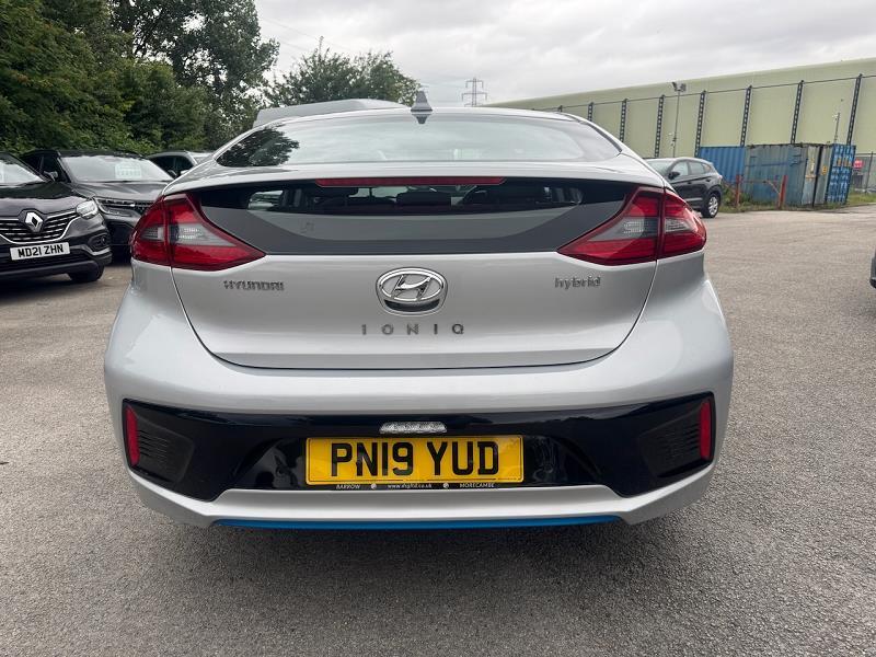 2019 19 Hyundai Ioniq 1.6 Gdi Hybrid Premium 5dr Dct Hybrid Electric Automatic In Silver