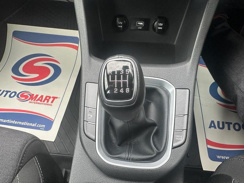 2021 21 Hyundai I30 1.0t Gdi Se Connect 5dr Petrol Manual In Dark Knight