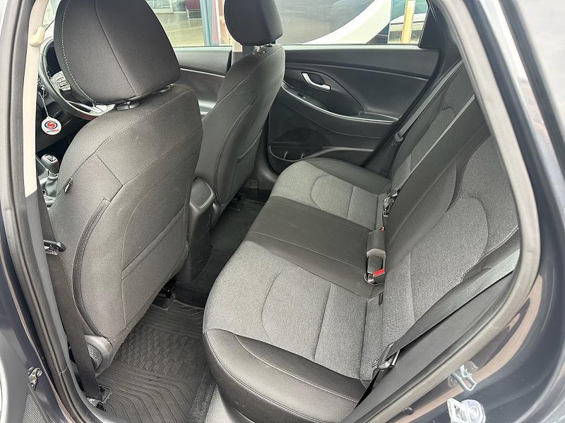 2021 21 Hyundai I30 1.0t Gdi Se Connect 5dr Petrol Manual In Dark Knight