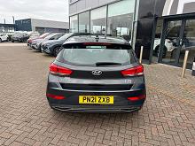 2021 21 Hyundai I30 1.0t Gdi Se Connect 5dr Petrol Manual In Dark Knight