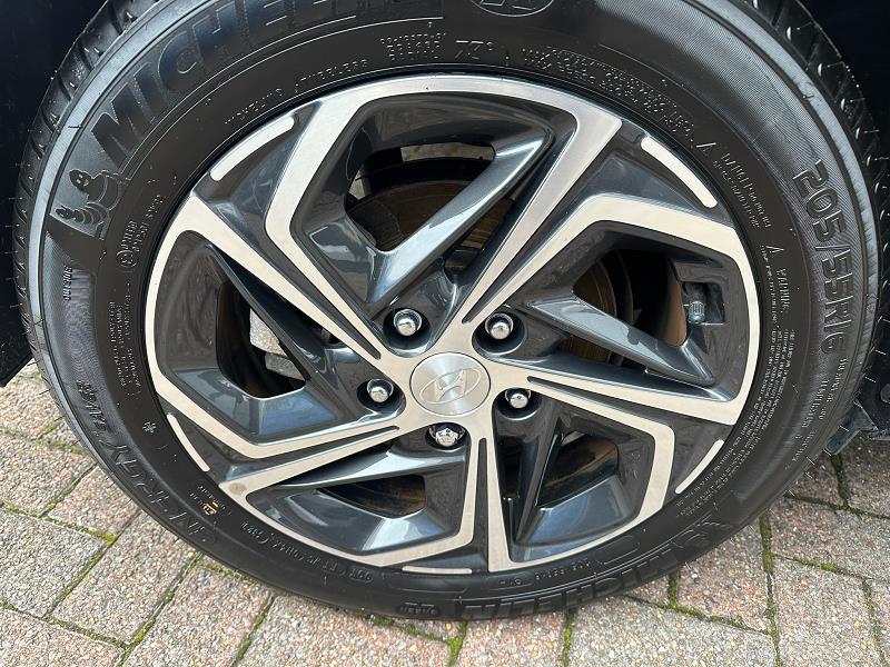 2021 21 Hyundai I30 1.0t Gdi Se Connect 5dr Petrol Manual In Dark Knight