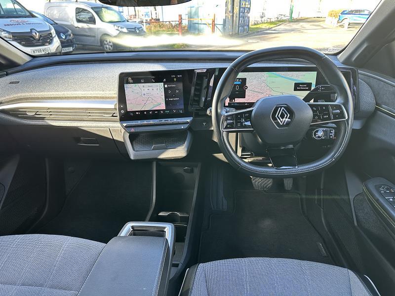 2022 72 Renault Megane E-tech Ev60 160kw Techno 60kwh Optimum Charge 5dr Auto Electric Automatic In Black/grey