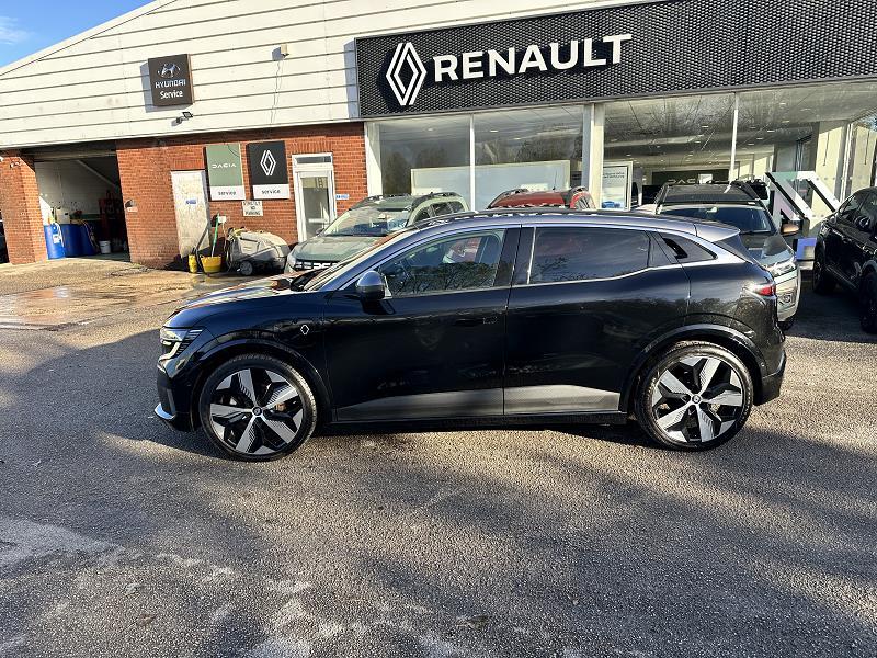 2022 72 Renault Megane E-tech Ev60 160kw Techno 60kwh Optimum Charge 5dr Auto Electric Automatic In Black/grey