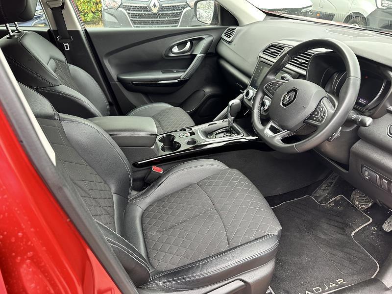 2019 69 Renault Kadjar 1.3 Tce Iconic 5dr Edc Petrol Automatic In Red
