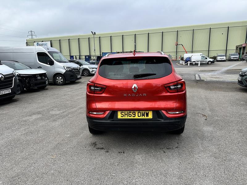 2019 69 Renault Kadjar 1.3 Tce Iconic 5dr Edc Petrol Automatic In Red