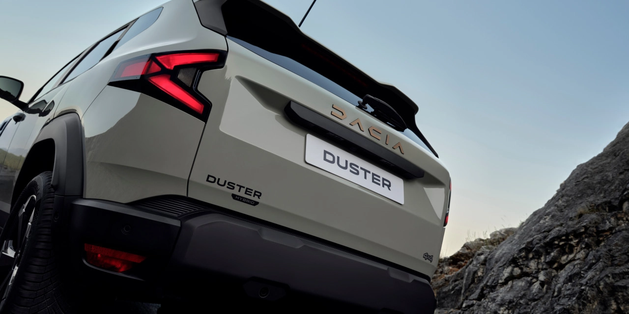 SAVE £1,000 ON YOUR NEW DUSTER